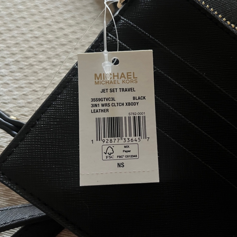 Michael Kors Women's Jet Set
Travel - Clutch Crossbody with Detachable Wallet - Picture 5 of 11